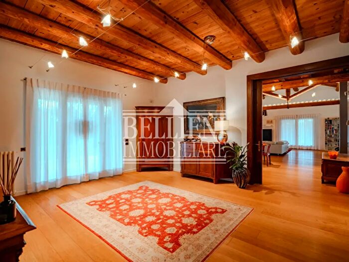 Casa con 7 locali in vendita in Via Longare, Grumolo Delle Abbadesse