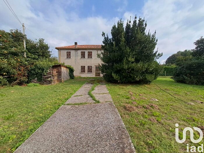 Casa con 6 locali in vendita in Via Giovanni Pozzato, Rovigo
