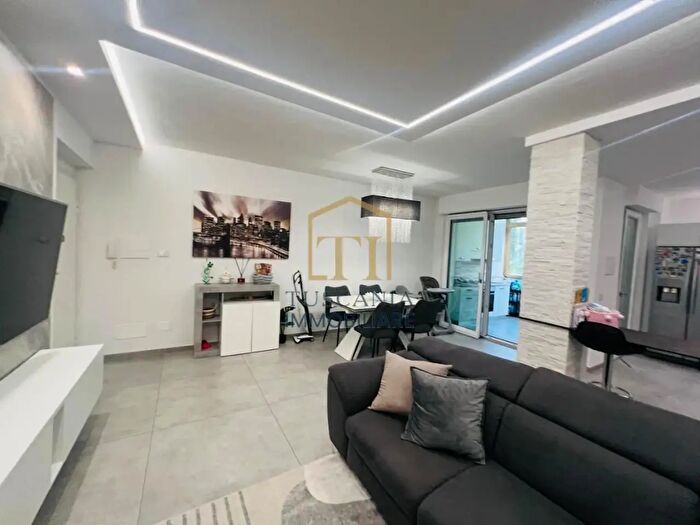 Appartamento con 5 locali in vendita in Bellavista Si, Poggibonsi