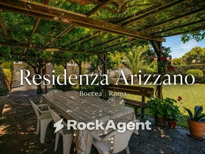 Appartamento bilocale in vendita in Via Arizzano, Roma