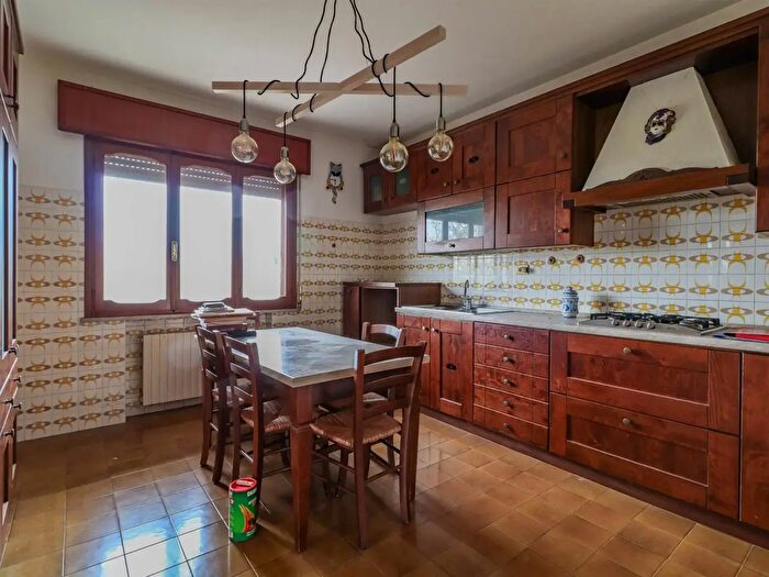 Appartamento con 8 locali in vendita in Via Rinascimento, Concordia Sagittaria