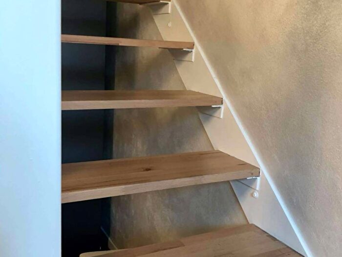 Appartamento trilocale in affitto in Via dellAprica, Farini, Milano