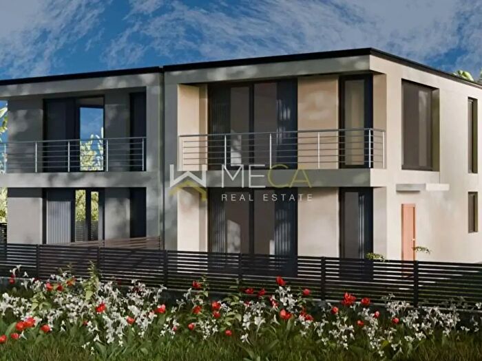 Casa con 6 locali in vendita in Via Zanardelli, Muscoline