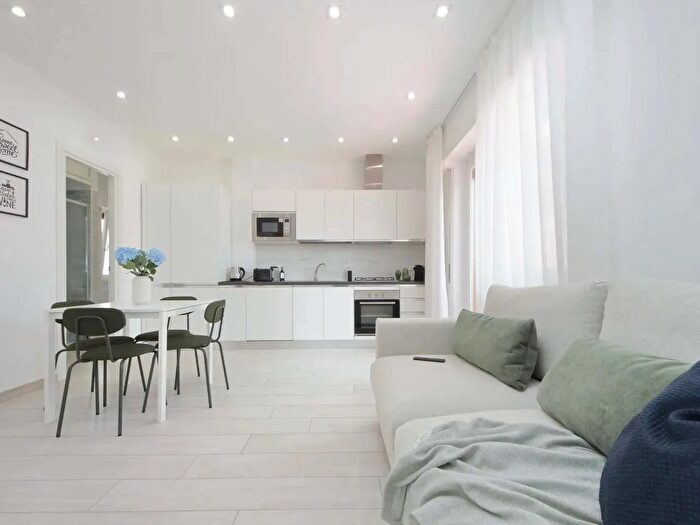 Appartamento monolocale in affitto in Viale Ammiraglio del Bono, Roma