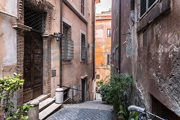 Appartamento monolocale in affitto in Via della Vetrina, Piazza Navona, Roma