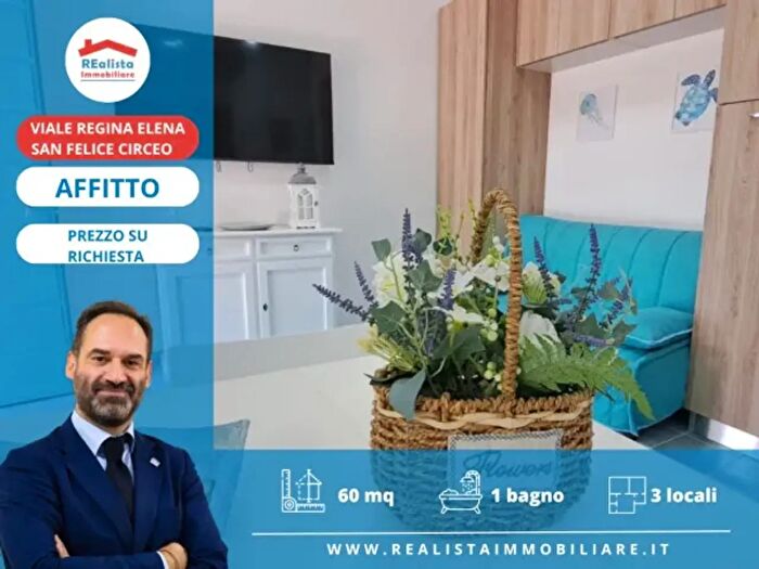 Appartamento trilocale in affitto in Viale Regina Elena, San Felice Circeo