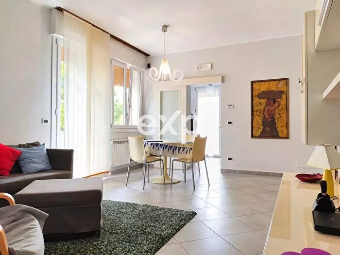 Appartamento con 6 locali in vendita in Venezia