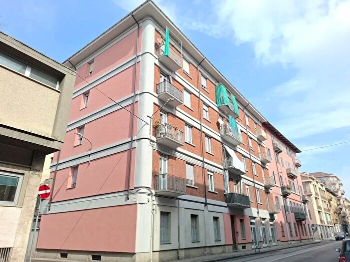 Appartamento quadrilocale in vendita in Corso Galileo Ferraris, Asti
