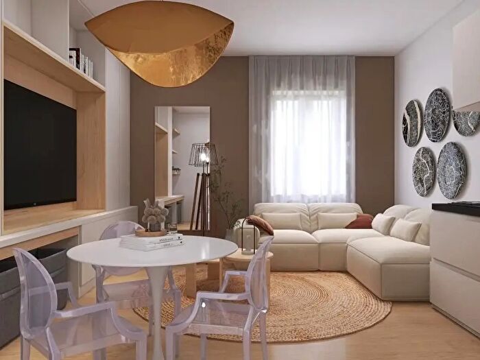 Appartamento trilocale in vendita in Corso Lodi, Milano