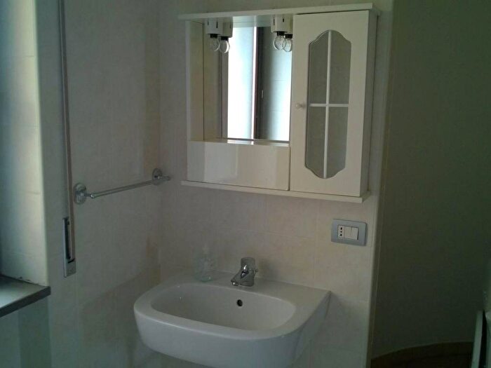 Appartamento quadrilocale in affitto in Via Spagna, Santo Stefano, Rende