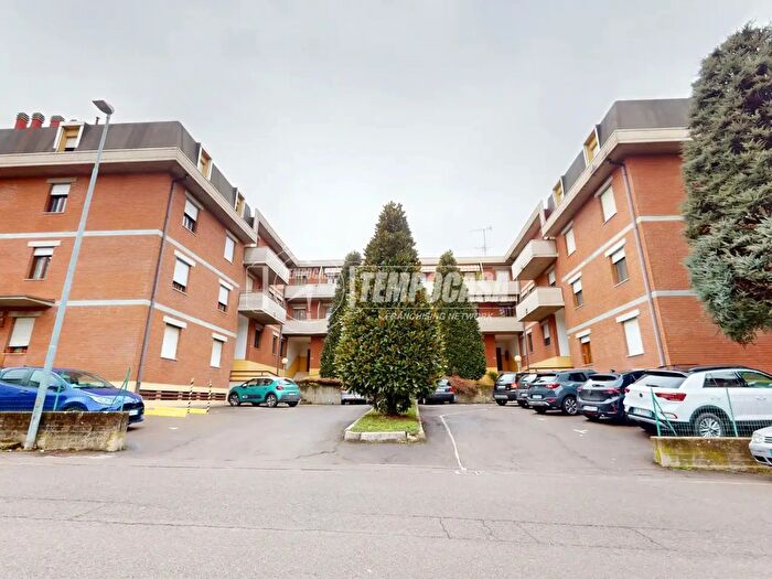 Appartamento trilocale in vendita in Via Pavullese, Marano Sul Panaro