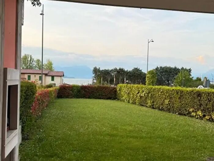 Appartamento trilocale in affitto in Via del Gobbo, Desenzano Del Garda