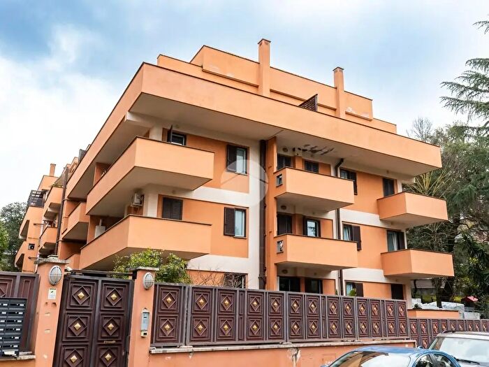 Appartamento bilocale in affitto in Via Vallombrosa, Roma