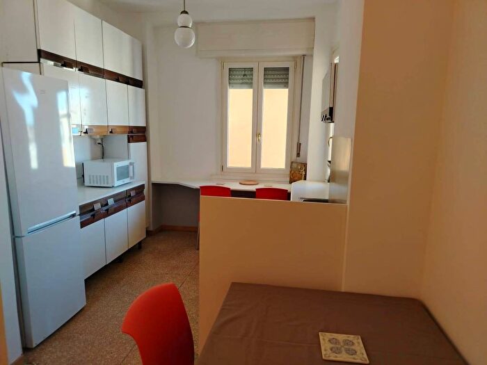 Appartamento trilocale in affitto in Via Vallazze, Città Studi, Milano