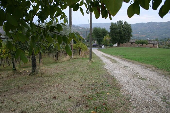 Casa con 10 locali in vendita in Strada San Donato Chieti Ch, Chieti