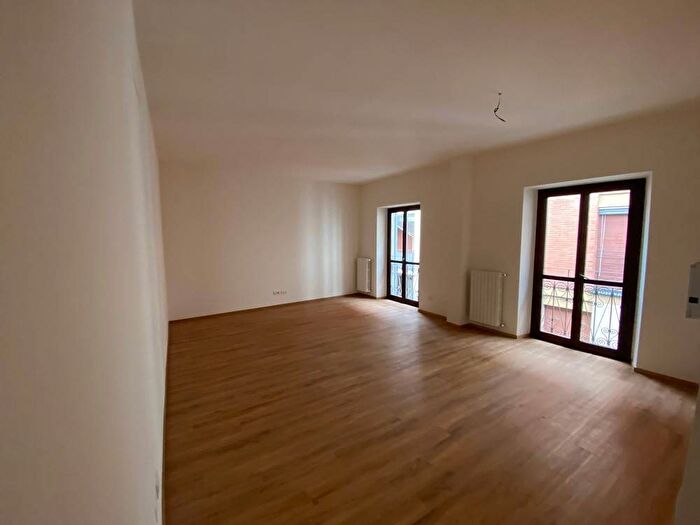 Appartamento quadrilocale in affitto in Via Bartolomeo Zucchi, Centro Storico, Monza