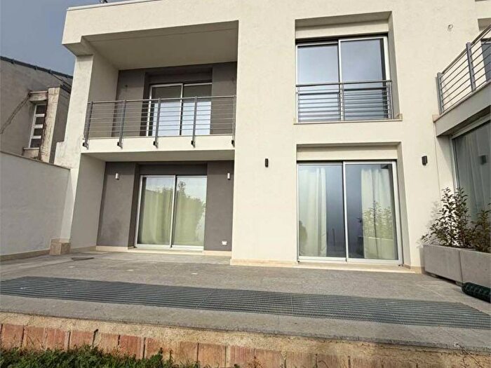 Appartamento trilocale in affitto in Via Portanova, Centro, Tolentino