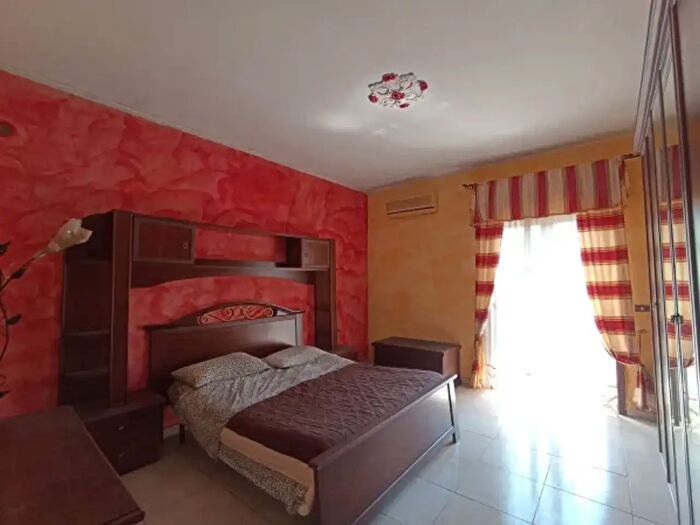 Appartamento quadrilocale in vendita in Via Dante Alighieri, Gaggi