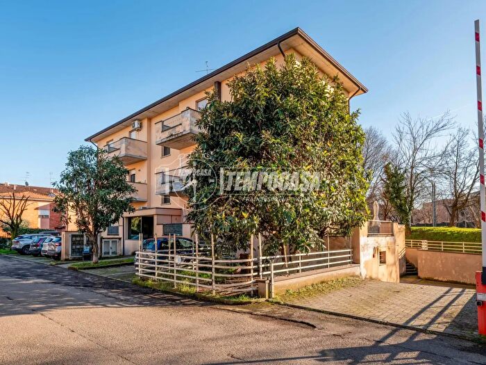 Appartamento bilocale in vendita in Via Edoardo Ferravilla, Reggio Emilia