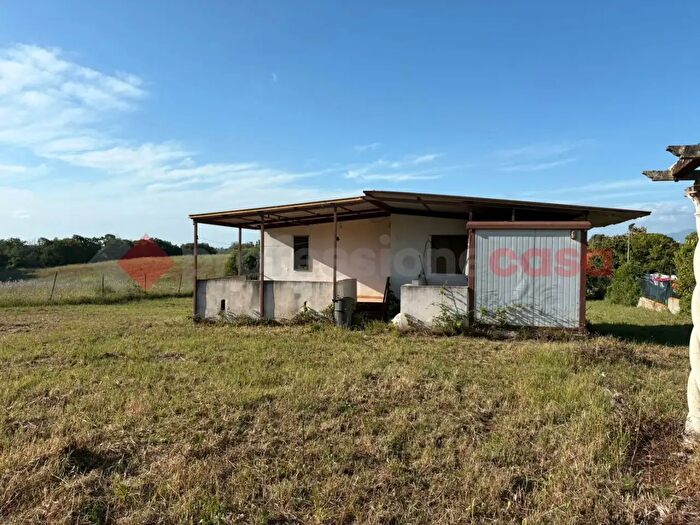 Casa bilocale in vendita in Via Adda, Aprilia