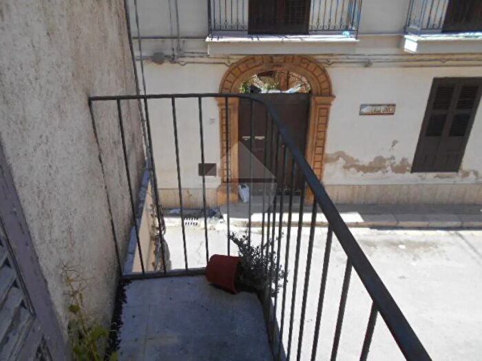 Appartamento con 6 locali in vendita in Castelvetrano