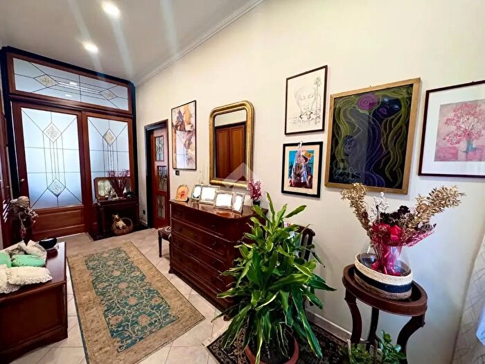 Appartamento con 5 locali in vendita in Via Bernardino Galliari, Torino