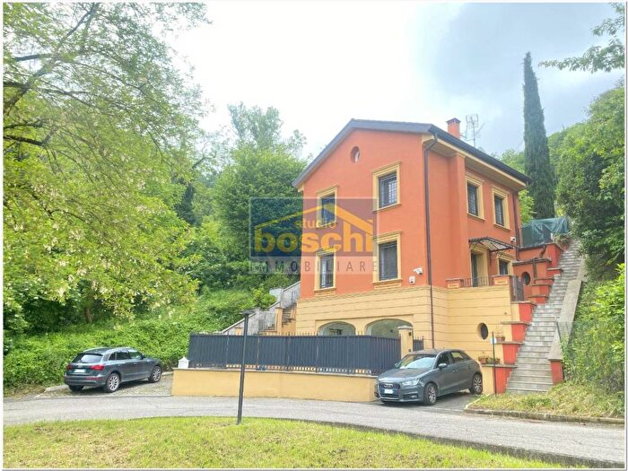 Casa con 5 locali in affitto in Via Anna Frank, Talon Croce, Casalecchio di Reno