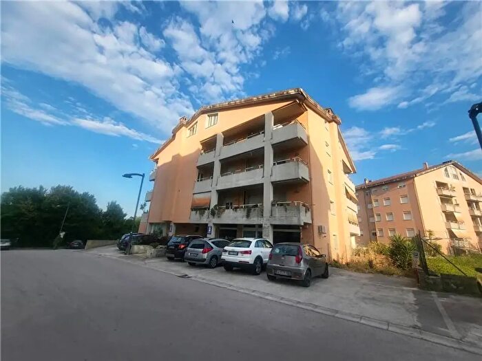 Appartamento con 7 locali in vendita in Pontecorvo