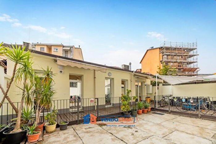 Appartamento trilocale in vendita in Via Pollenzo, Torino