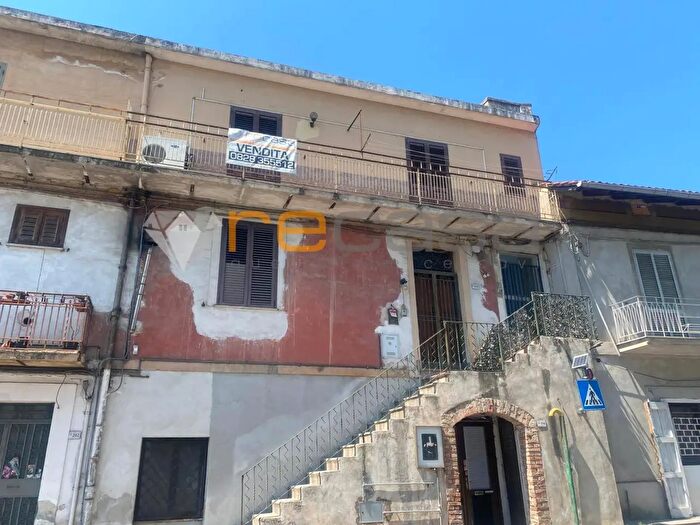 Appartamento trilocale in vendita in Corso Vittorio Emanuele, Montecorvino Rovella