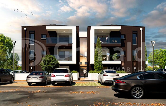 Appartamento trilocale in vendita in Via Calabria, Cervia