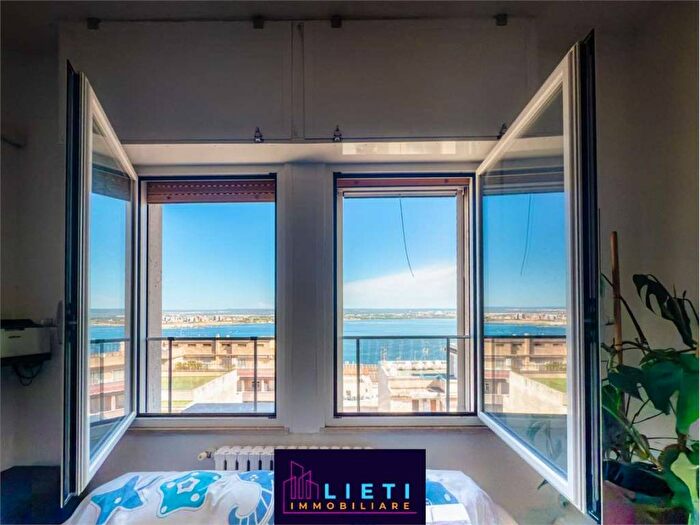 Appartamento bilocale in affitto in Corso Umberto, Borgo, Taranto
