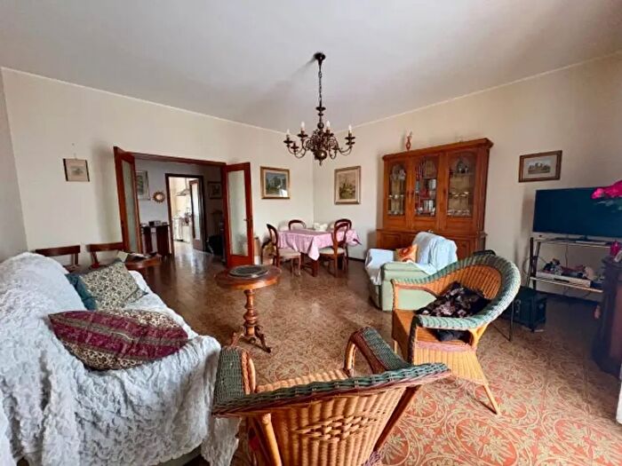 Appartamento trilocale in vendita in Piacenza