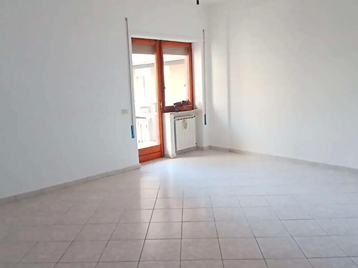 Appartamento quadrilocale in affitto in Formia