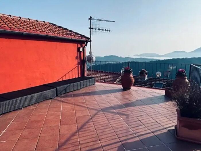 Appartamento quadrilocale in vendita in Via Antonio Gramsci, Vezzano Ligure