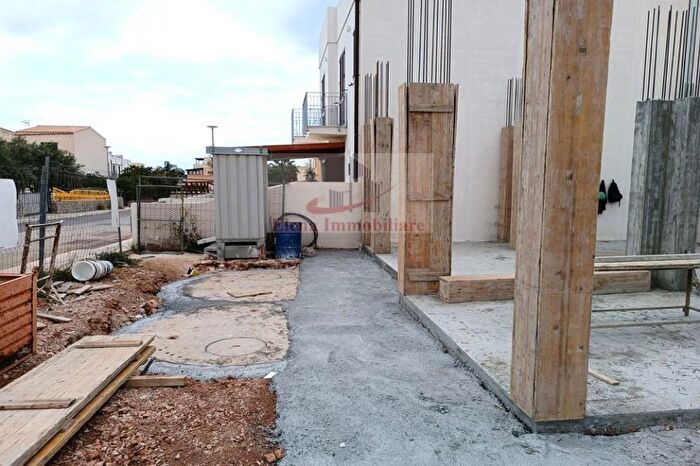 Appartamento con 5 locali in vendita in Alcamo