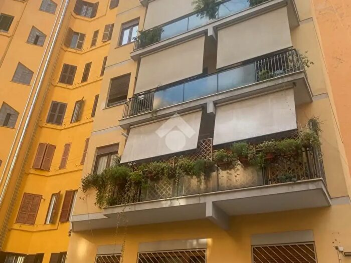 Appartamento bilocale in vendita in Roma