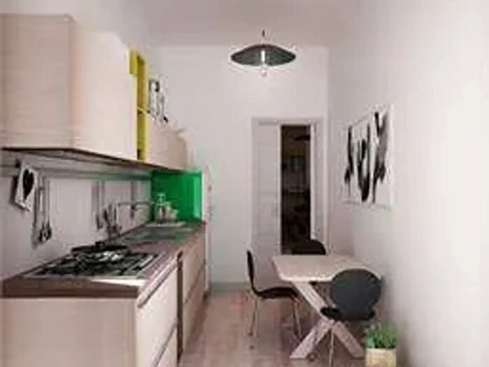 Appartamento con 5 locali in vendita in Modena