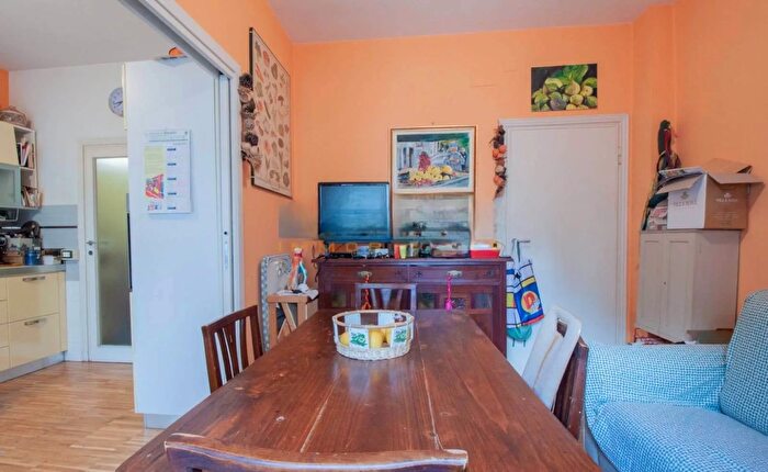 Appartamento con 5 locali in vendita in Pisa