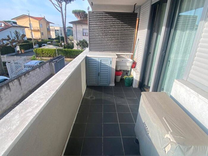 Appartamento bilocale in affitto in Lido di Camaiore, Camaiore