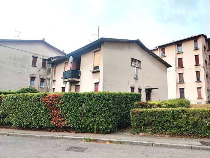 Appartamento bilocale in affitto in VIA ALFREDO DI DIO, Moriggia, Gallarate