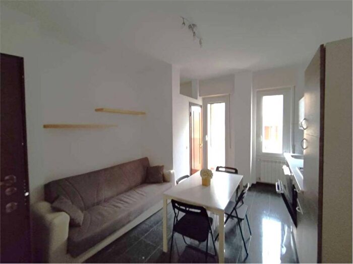 Appartamento bilocale in affitto in viale Romagna, Città Studi, Milano