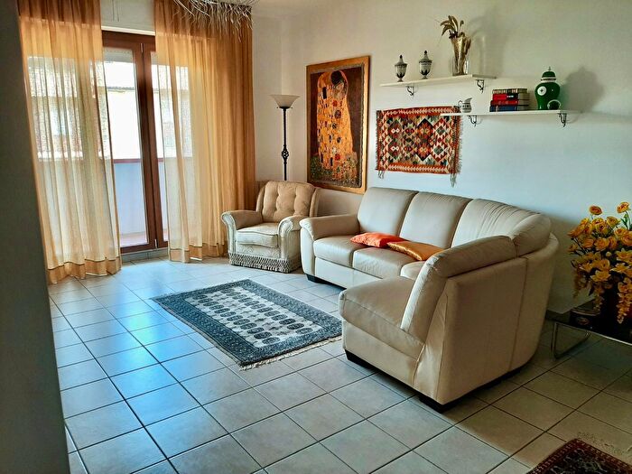 Appartamento quadrilocale in vendita in Monteroni DArbia