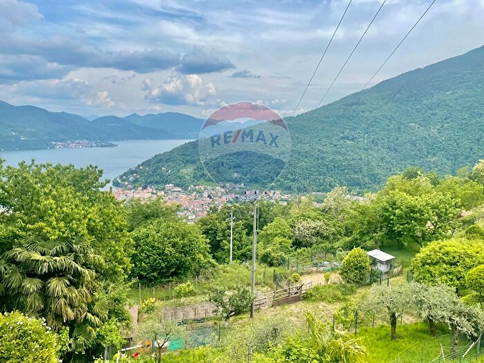 Casa trilocale in vendita in Cannobio