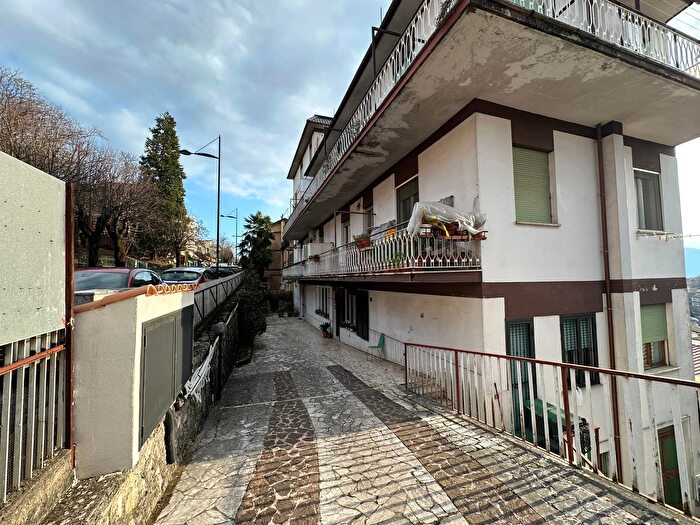 Appartamento trilocale in vendita in Via Armando Diaz, Fiuggi