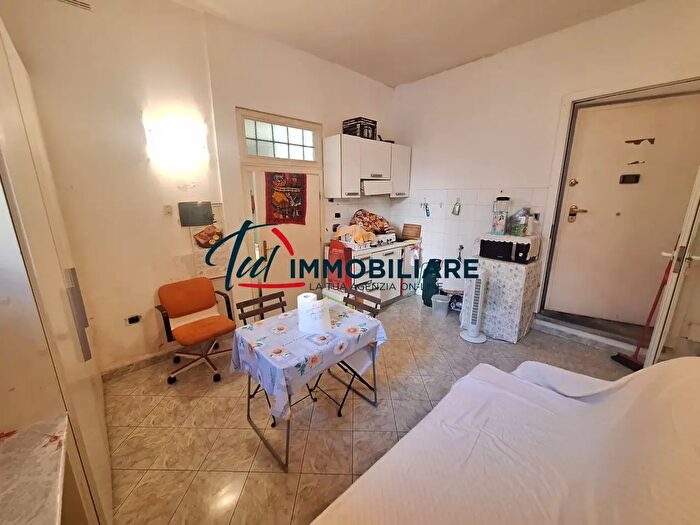 Appartamento monolocale in vendita in Via delle Galere, Livorno