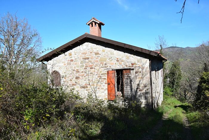Casa in vendita in Novafeltria Rn, Novafeltria