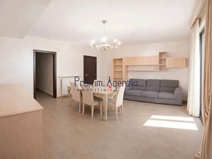 Appartamento con 5 locali in vendita in Carovigno