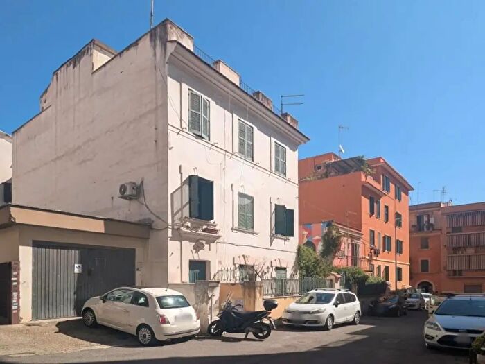 Appartamento monolocale in vendita in Via Muzio Oddi, Roma