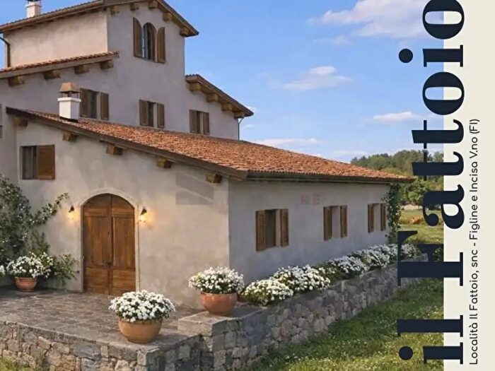 Casa con 5 locali in vendita in Sr, Figline e Incisa Valdarno